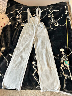 SHEIN Wash Denim Overalls